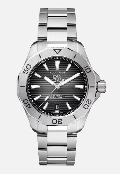 Watches with a stylish look   TAG Heuer Aquaracer Professional 200 Date
