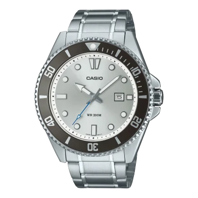 Watches with classic style for timeless appeal   Standard Collection Mens Divers 200m - MDV-107D-7AVDF